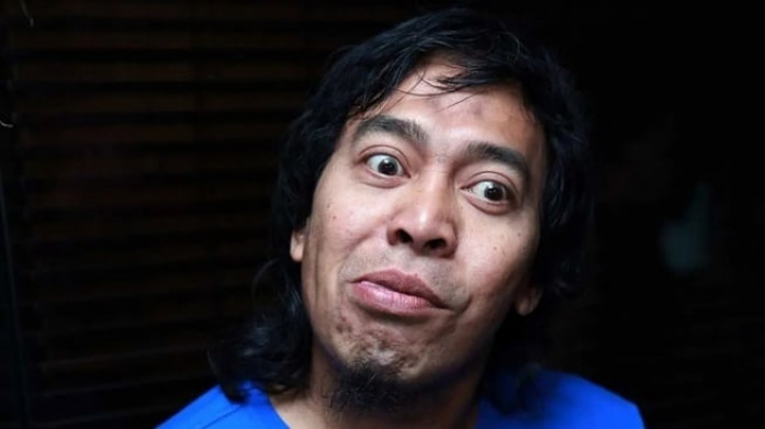 Viral Foto Nyeleneh di Surat Suara, Komeng Kini Unggul Sementara di DPD Jawa Barat